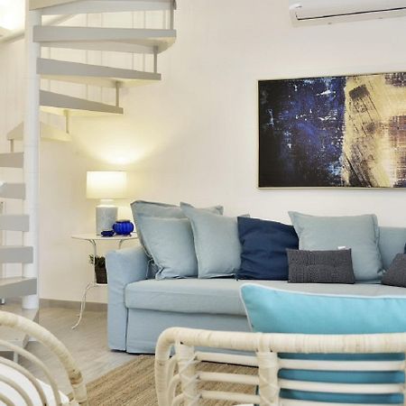 Casa Blanca A Due Passi Dal Mare Villa Santa Maria Del Focallo Kültér fotó