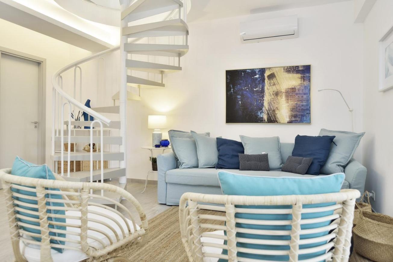 Casa Blanca A Due Passi Dal Mare Villa Santa Maria Del Focallo Kültér fotó