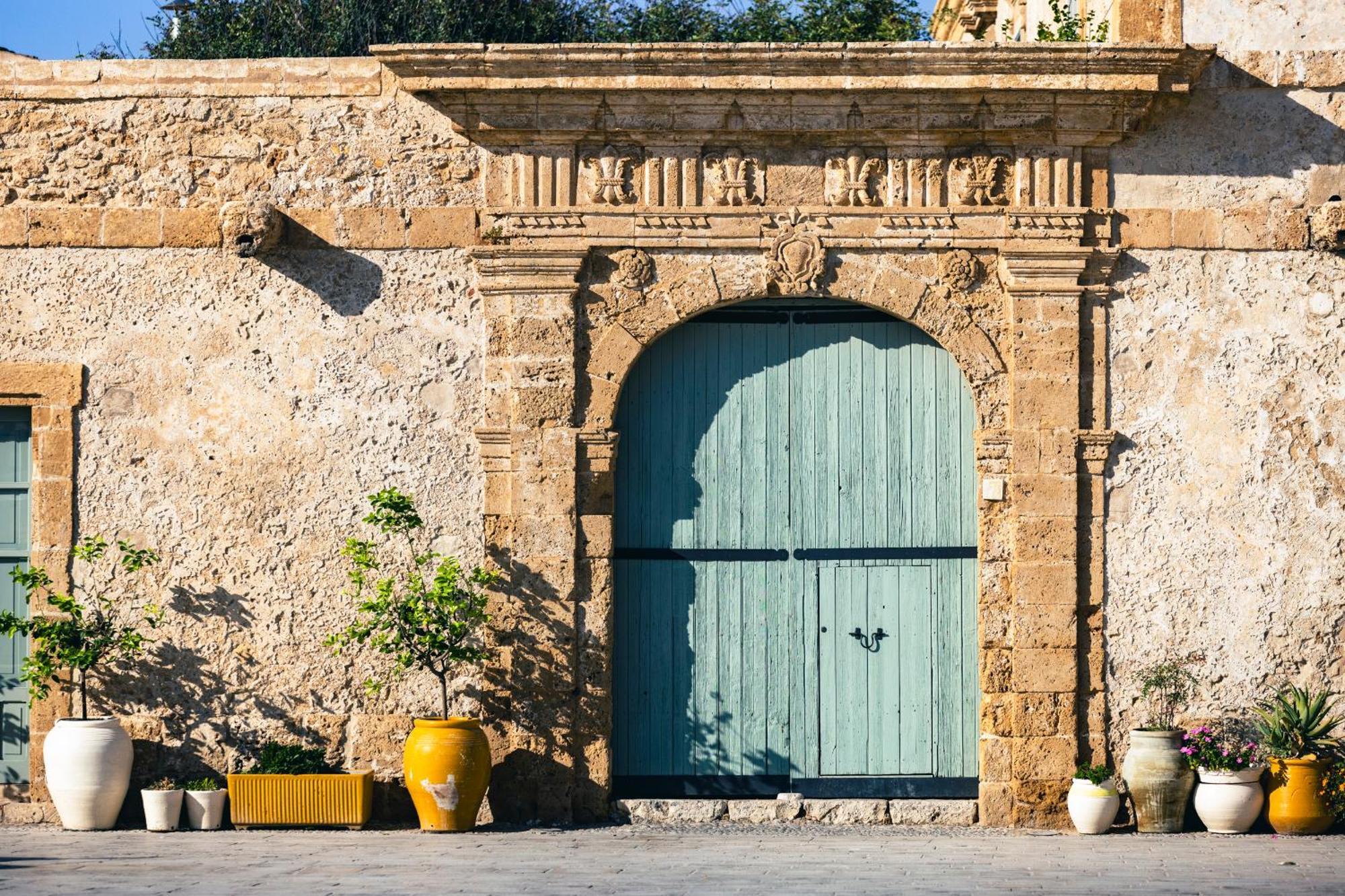Casa Blanca A Due Passi Dal Mare Villa Santa Maria Del Focallo Kültér fotó